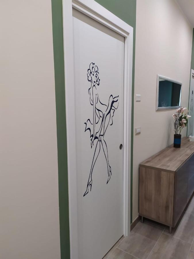 Dimora Sorriso Apartment Bari Ngoại thất bức ảnh