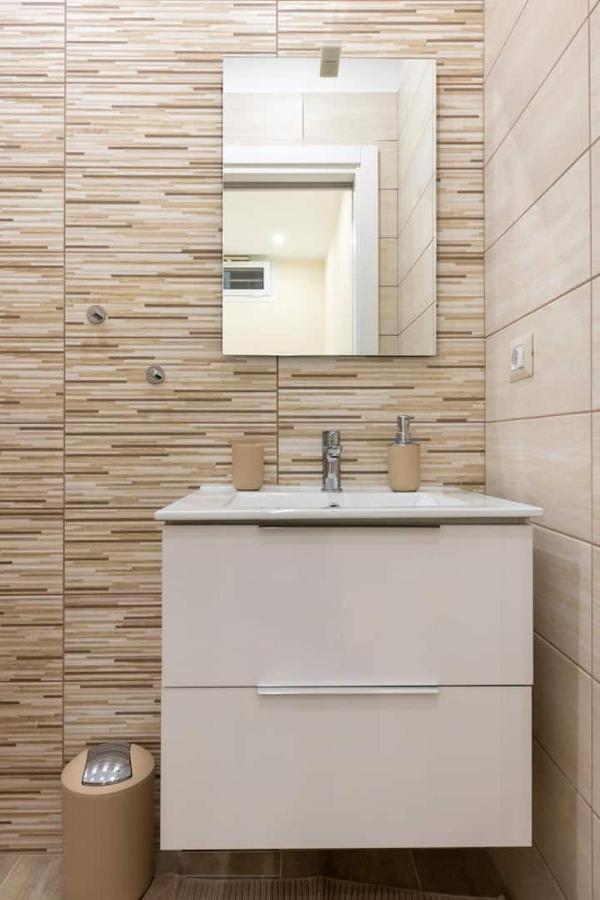 Dimora Sorriso Apartment Bari Ngoại thất bức ảnh
